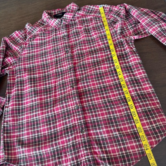 L.L.Bean Red Plaid Flannel Button Down Long Sleeve Shirt Size Medium - Picture 5 of 10